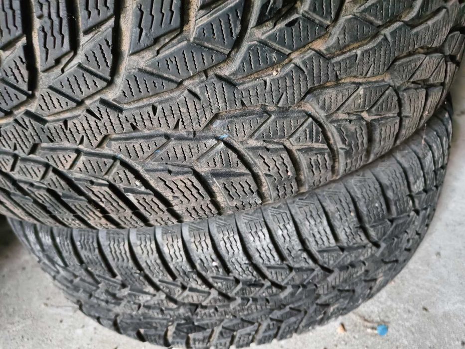 Opony zimowe Nokian WR SUV4 4 sztuki
