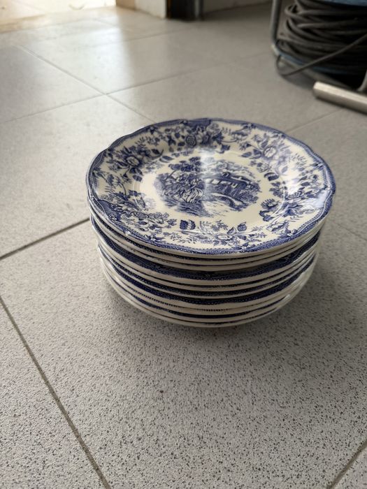 Conjunto 10 Pratos de Sobremesa Vintage Ironstone (Padrão Azul)