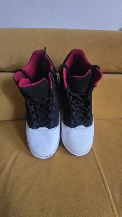Buty Jordan Max Aura 2 Bloodline rozmiar 38