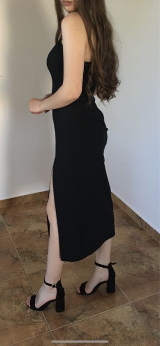 Сукня міді zara.