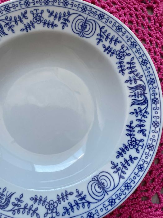 Talerz porcelanowy. Kahla Konitz