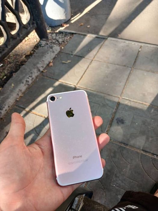 iPhone 7 128 GB Rose Gold