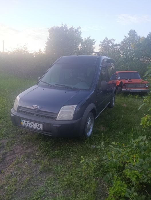 Фордік в чудовому стані без рижиків пижиків