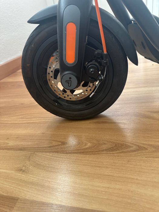 Segway ninebot F2 Plus