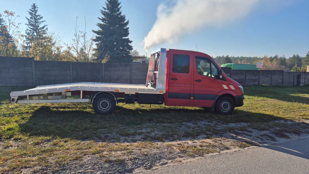 Mercedes Sprinter Zabudowa Autolaweta Laweta Najazd Dubel Kabina