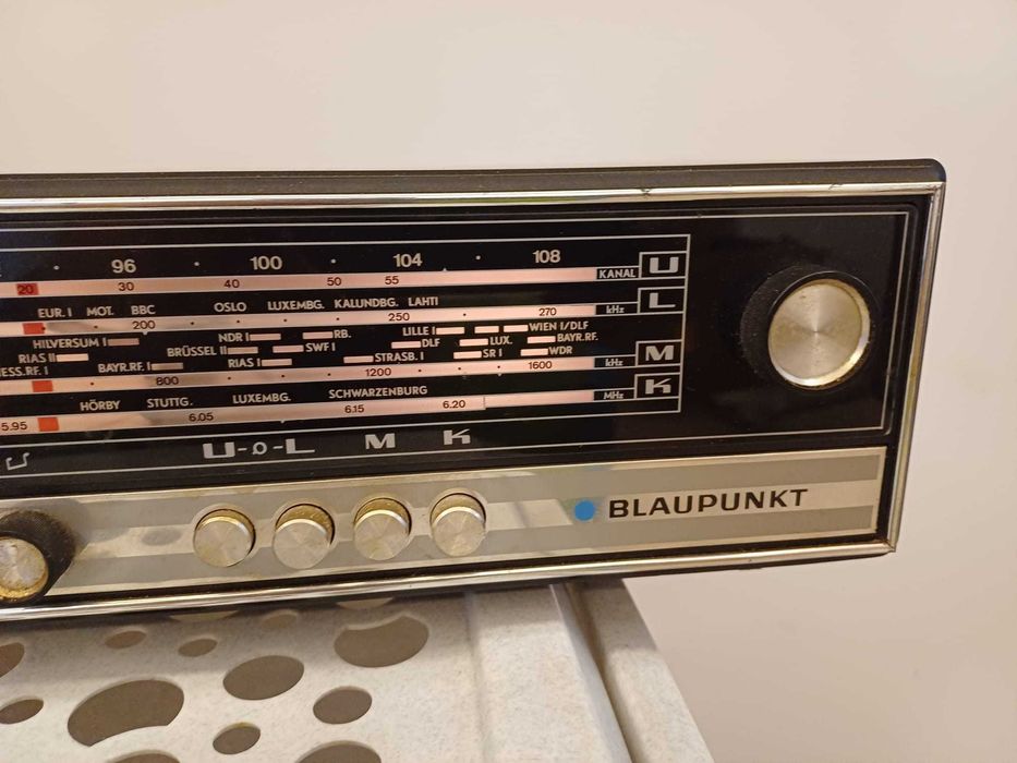 Vende-se radio antigo Blaupunkt