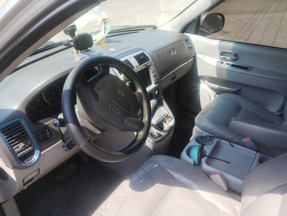 KIA Carnival 2006