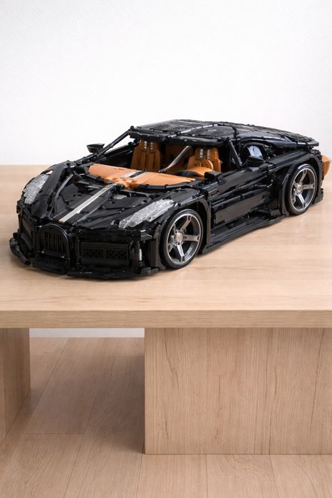 Zestaw klocków Mould King 13163 Bugatti La Voiture Noire