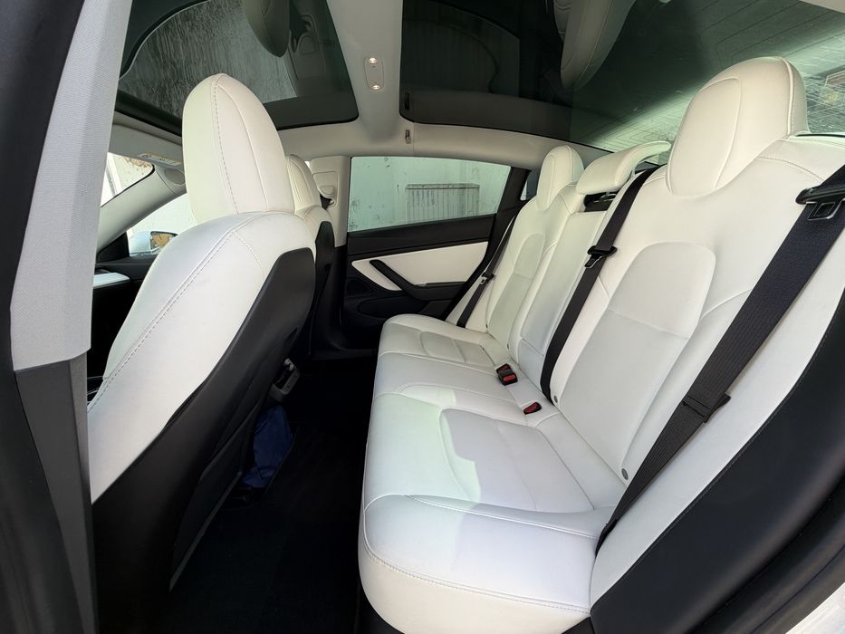 Tesla Model 3 Performance FSD