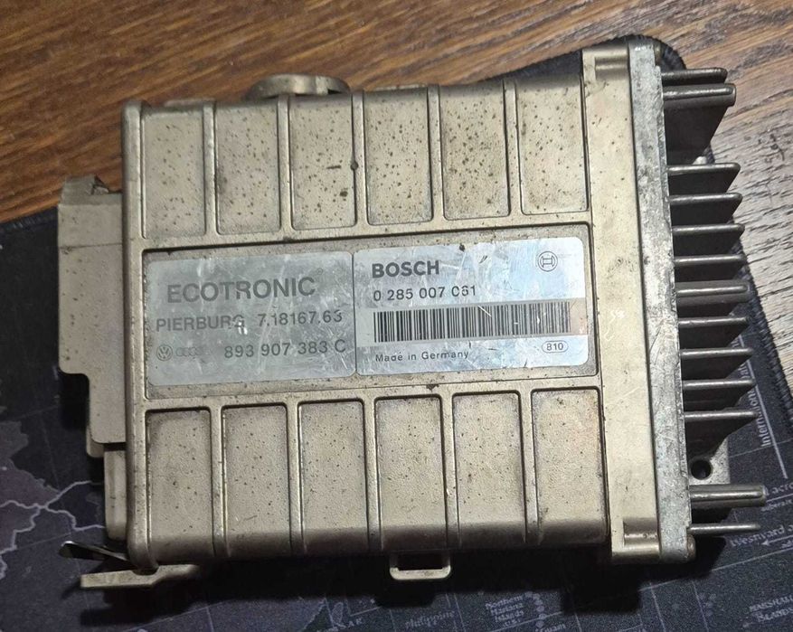 Sterownik Komputer Silnika VW Golf MK2 (83-92r.) 1,8 B Oryginał BOSCH