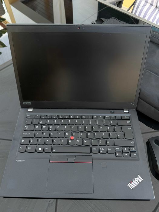 LapTop Lenovo T14s Gen 1 / 2021 Usado em bom estado
