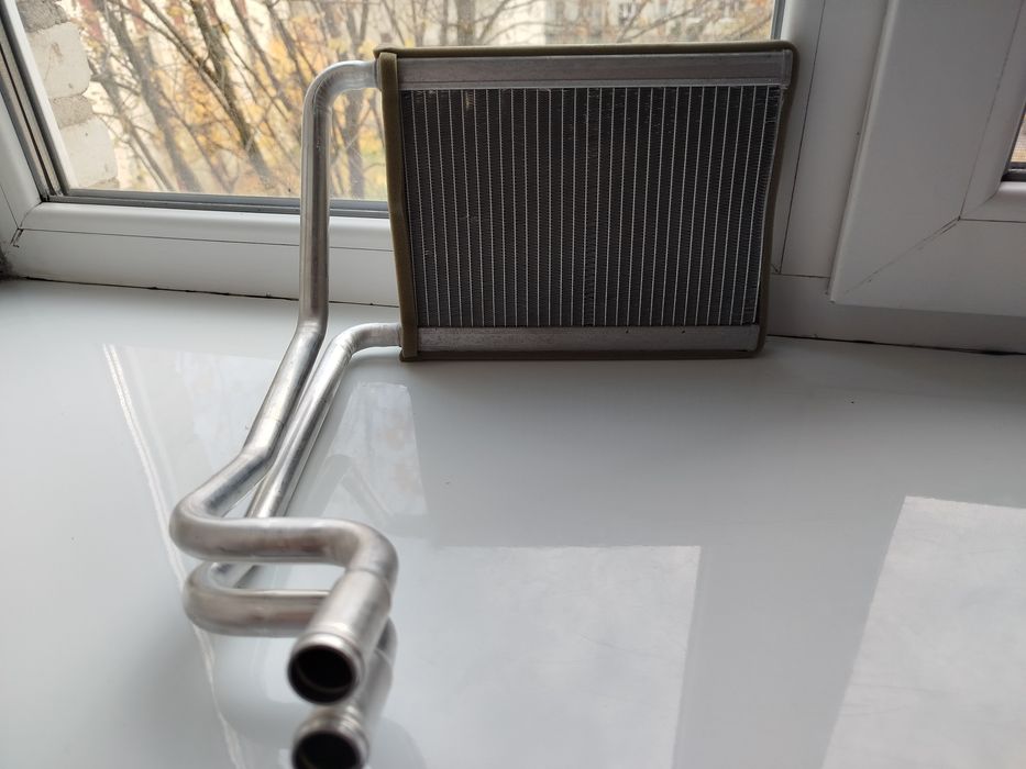 Радіатор пічки Kia Magentis