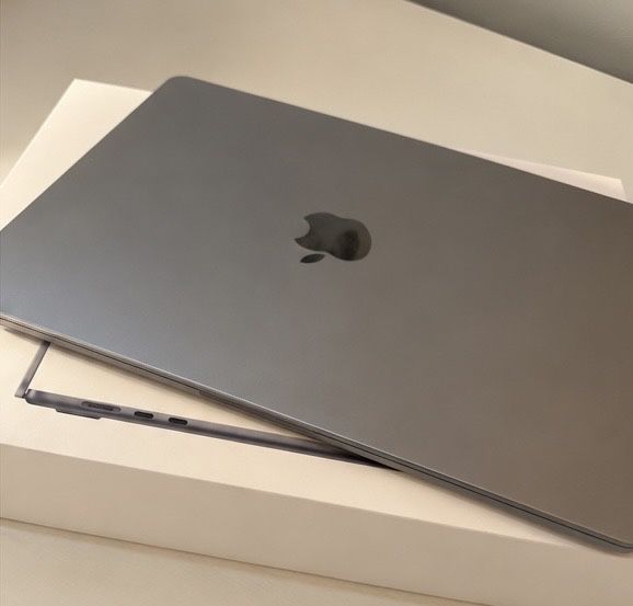 MacBook Air 15 polegadas M3, 2024