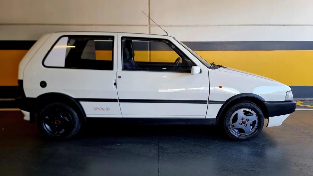 Fiat Uno TD532554779869859842