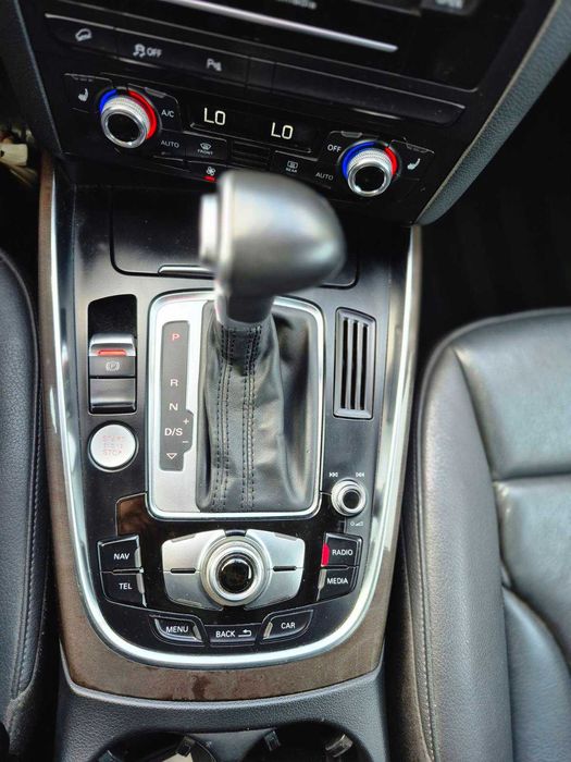 Продається Audi Q5 8R