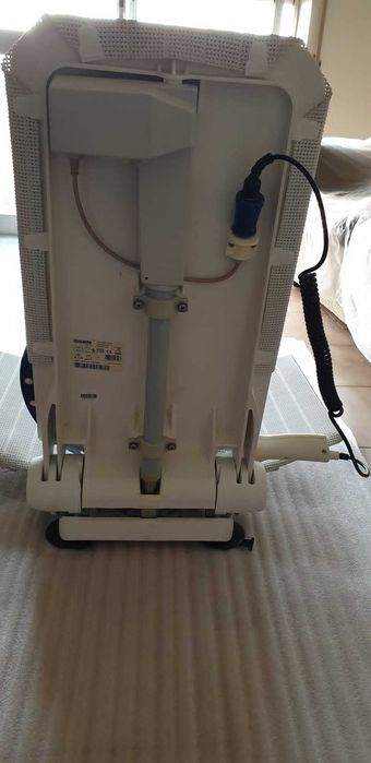 Cadeira Elevatória de Banho ORCA