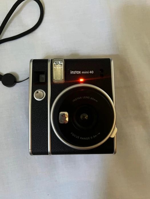 Instax mini 40 preta