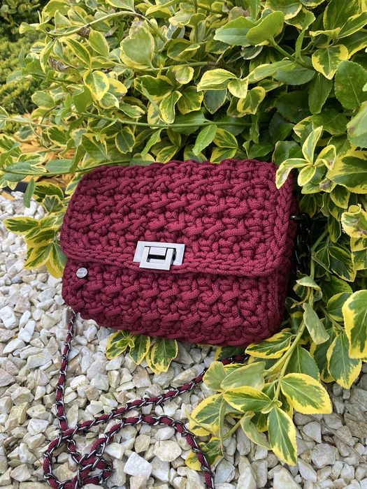 Piekna szydelkowa torebka