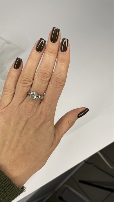 Потрібні моделі на манікюр