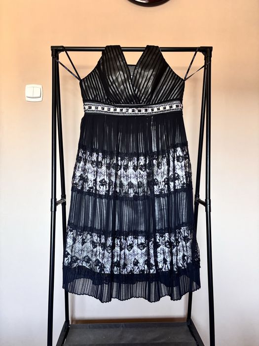 Sukienka midi koronka plisy rozmiar M/L
