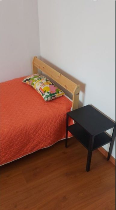 Quarto para arrendar