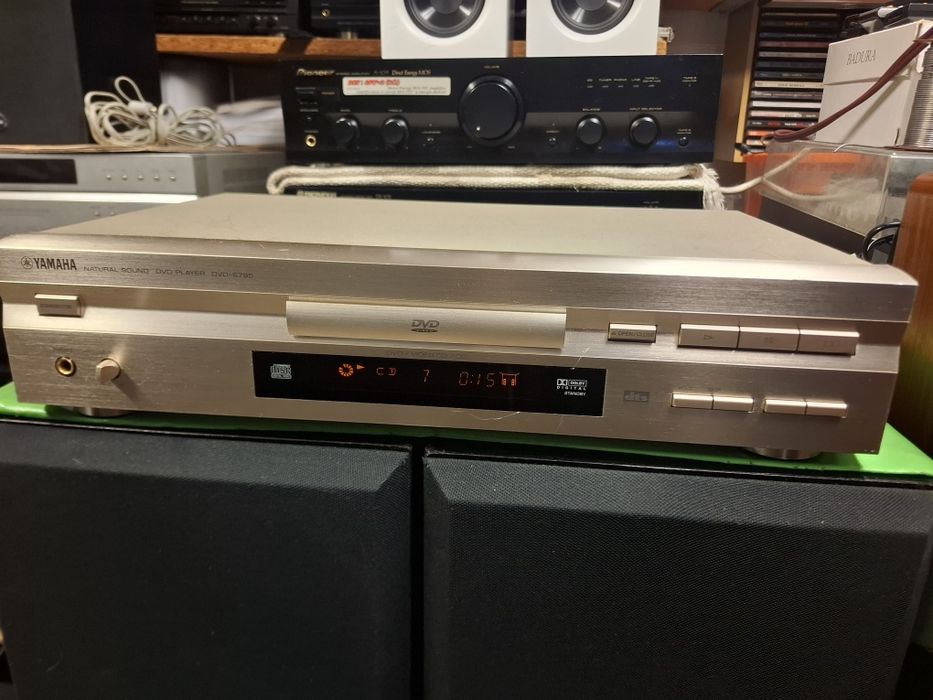 Cd  Yamaha DVD-S795