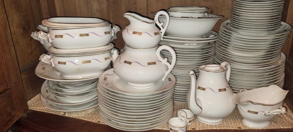 Serviço de loiça Vista Alegre CEGONHA - Arte nova