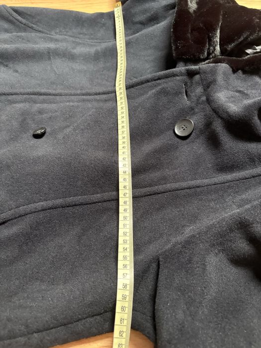 Czarny dlugi klasyczny welniany plaszcz angora z naturalmym futrem