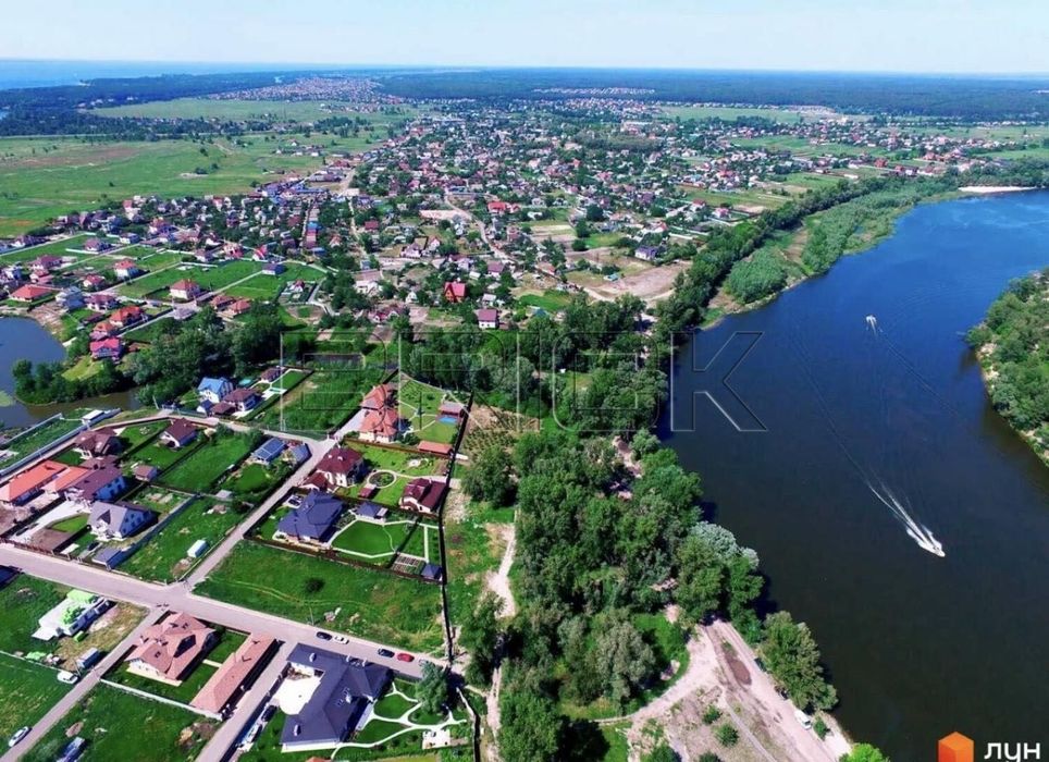 Продаж земельної ділянки 1,01 ГА в КМ Міжріччя  Friends Town с.Осещина Вишгородський район