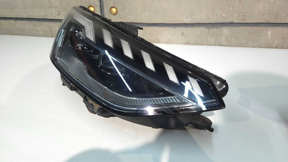 Фари Audi A4 B9 Rest Matrix (Європа) audi a4 b9 ауди а4 б9 матрикс