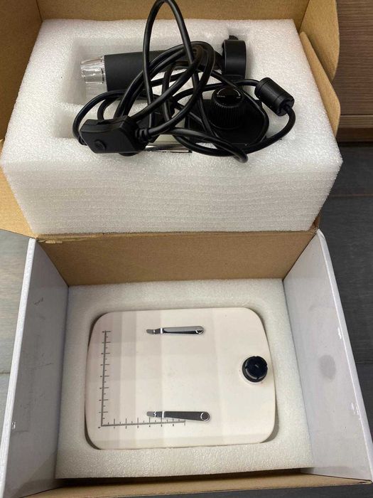 Mikroskop cyfrowy Levenhuk DTX 90 5MP 300x