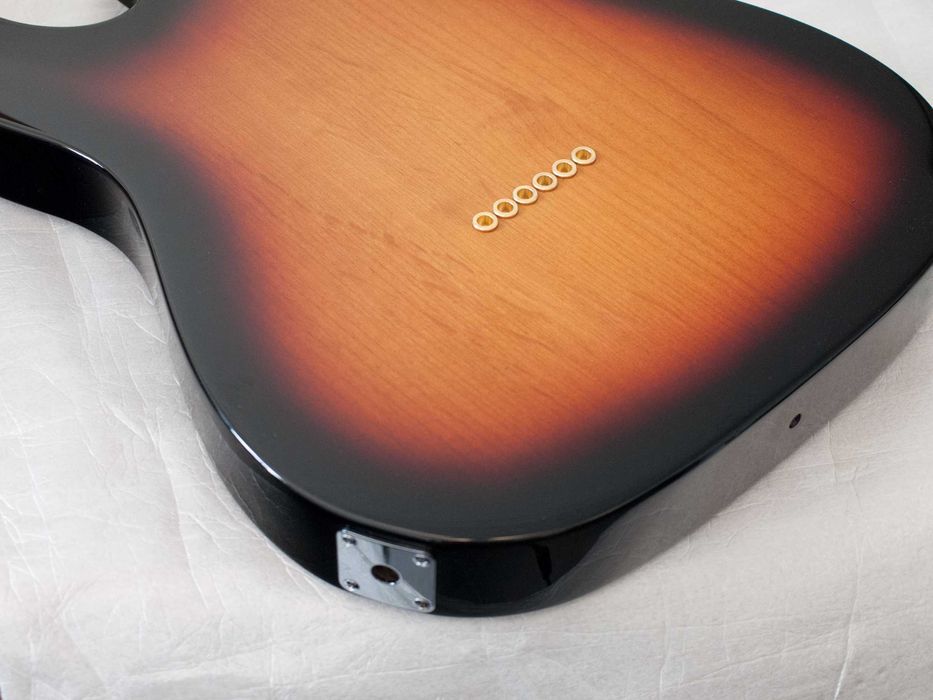 Fender Deluxe Telecaster Body + Gotoh/Fender Hardware