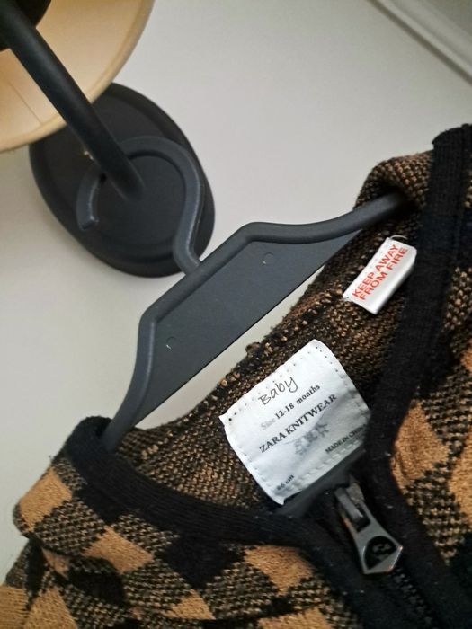 Zara ponczo z kapturem