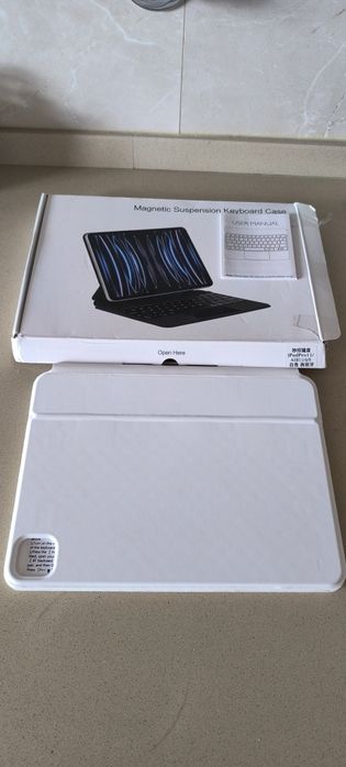 Capa com teclado iluminado para iPad pro 11 ou air 11