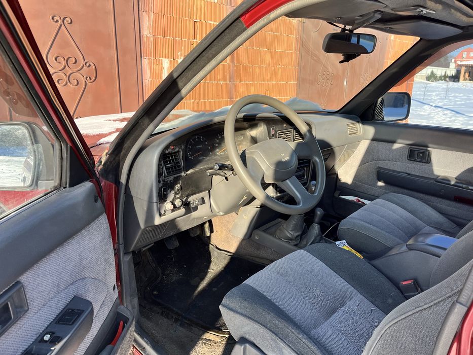 Toyota 4 runner 1990 продаж обмін