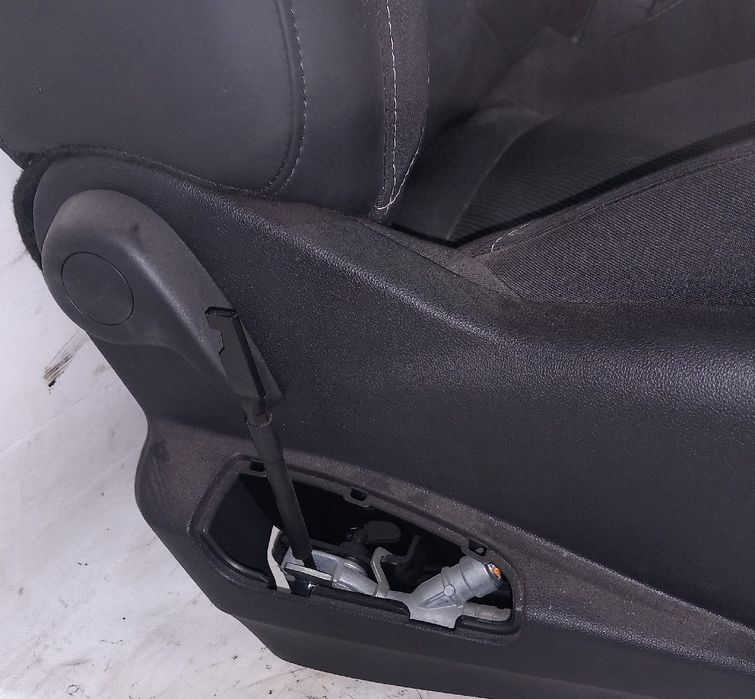 Banco frente direito RENAULT Megane IV (B9A/M_)