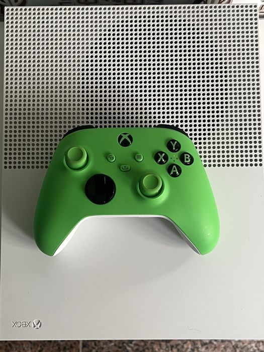 Vendo xbox de 1tb (como novo)