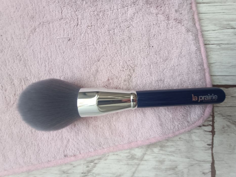 Nowy, orginalny pędzel La prairie