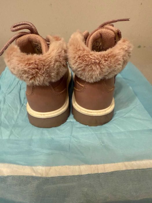 Buty  zimowe dziewczęce ocieplane 27 jasno różowe
