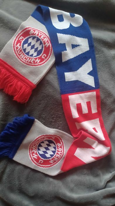 Szalik Bayern Monachium