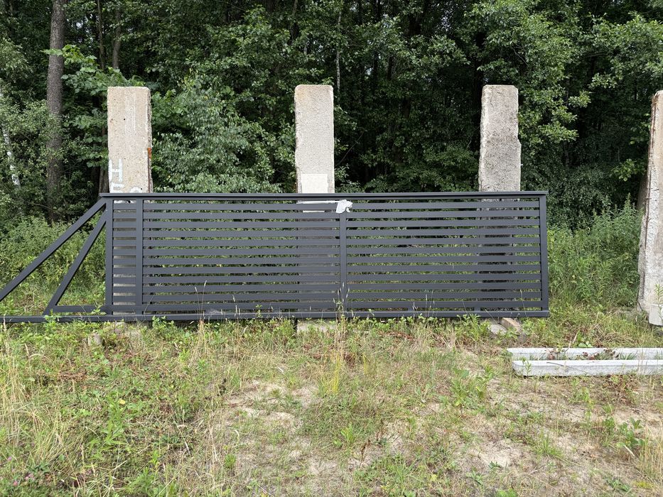 Brama palisadowa przesuwna prawa 5m czarny mat.