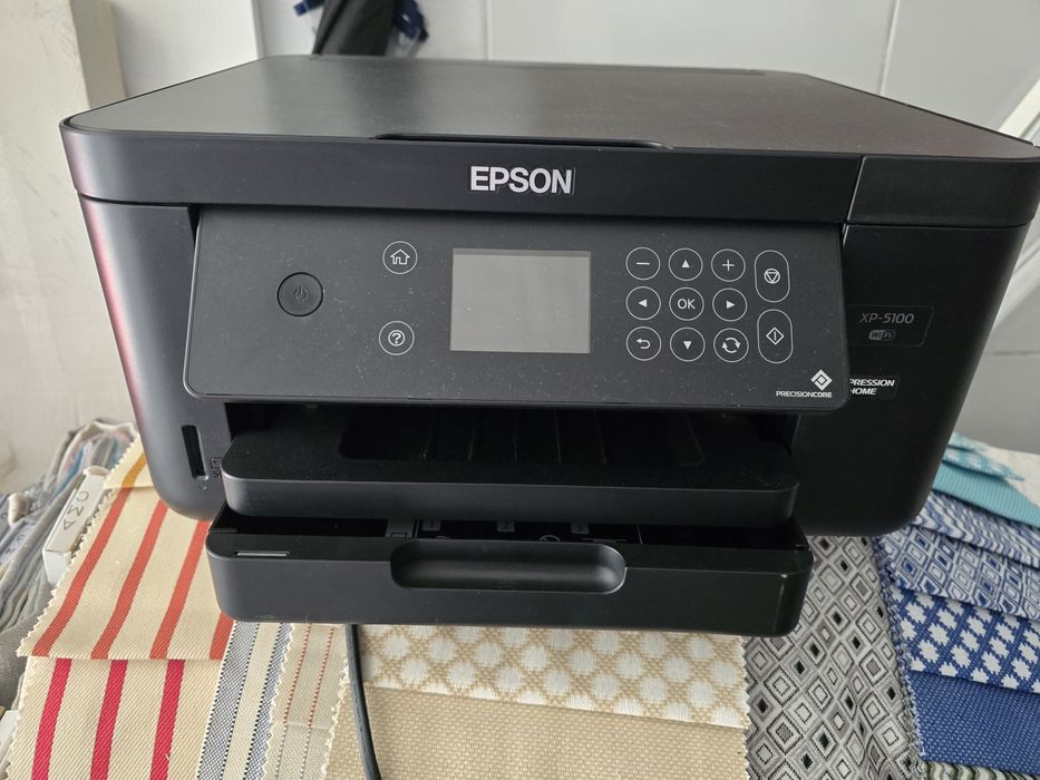 Vendo duas impressoras epson estado novas modelo 7715 e modelo 5100