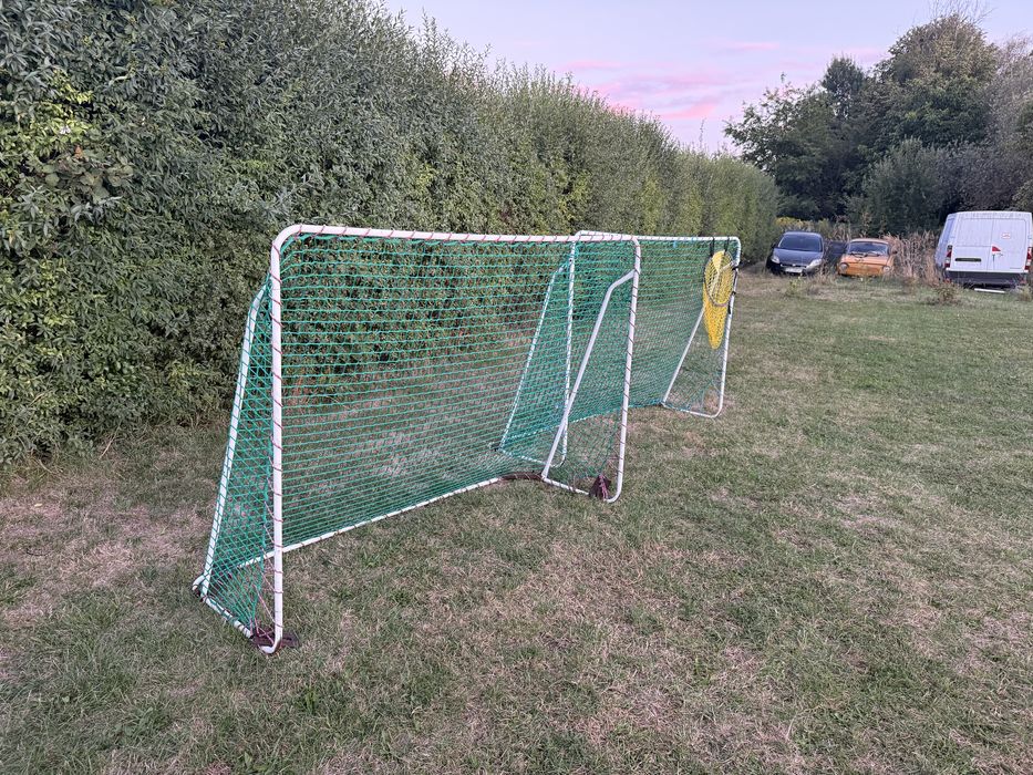 Bramka , dwie bramki do gry w piłke nożną Gliwice