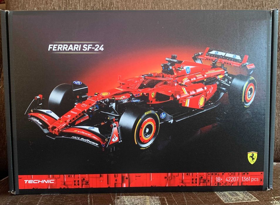 Конструктор Technic. Lego. FERRARI SF-24. Феррари.