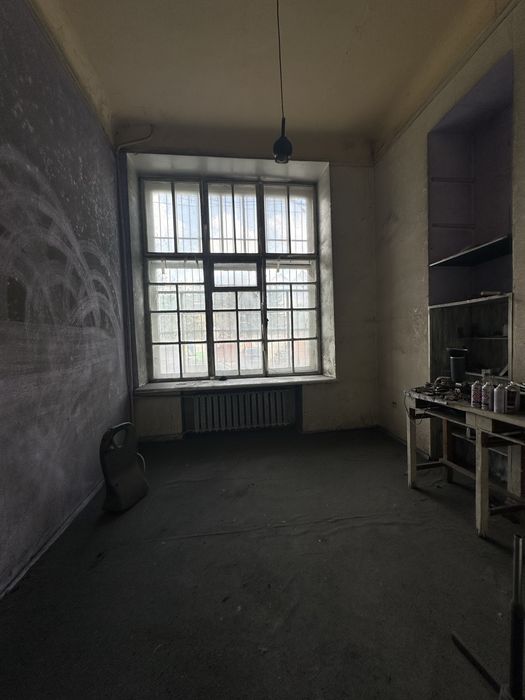 Сдам помещение м. Вокзальная, Полтавский Шлях 47/49, красная линия