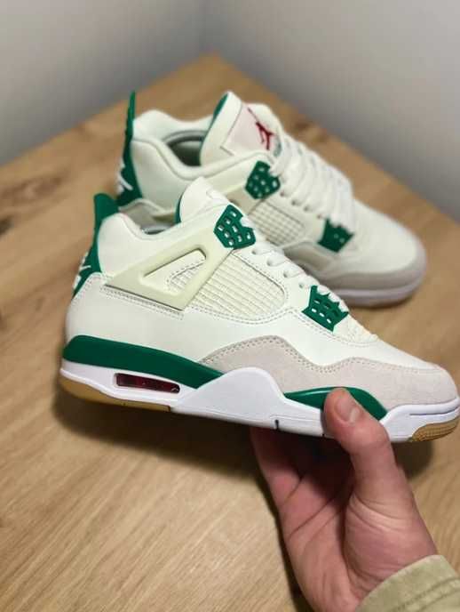 SB x Air Jordan 4 Pine Green  43