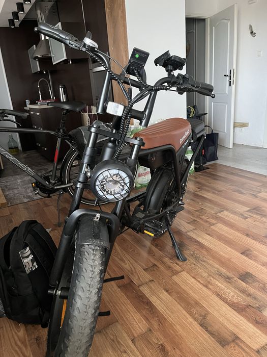 Rower z wspomaganiem elektrycznym Cross Boss
