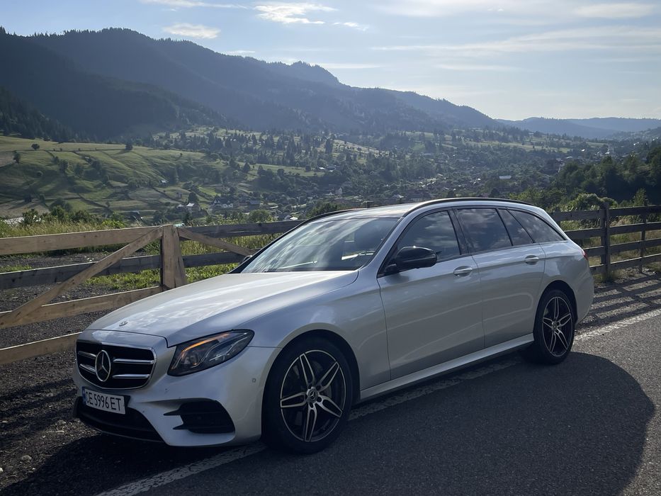 Mercedes Е350d    AMG