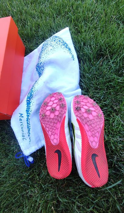 Продам шиповки NIKE Mercurial