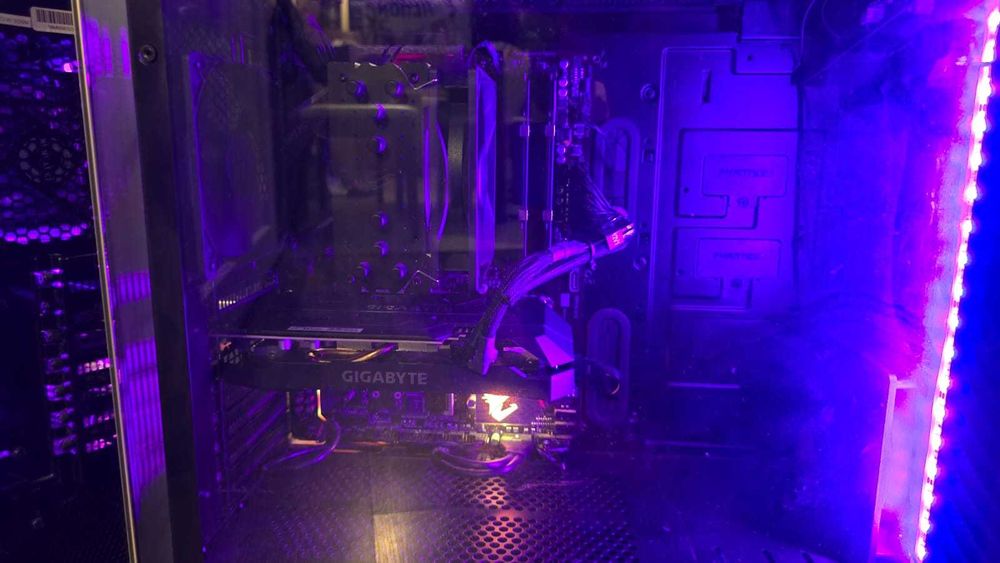 Komputer gamingowy – Ryzen 5 2600 / RTX 2060 / 8Gb RAM / SSD NVMe